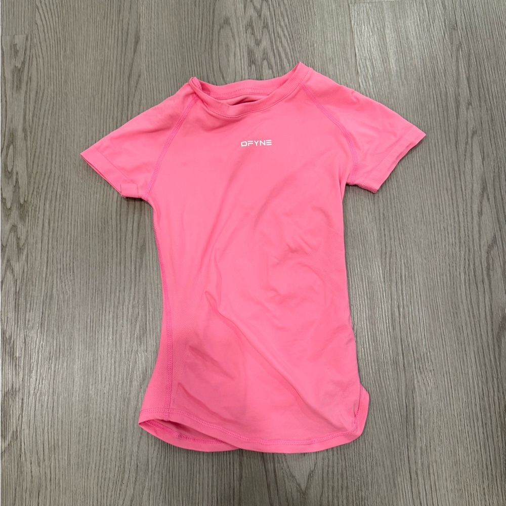 DFYNE blossom compression tee